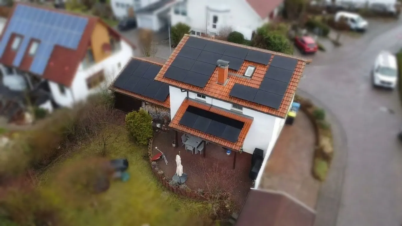 Einfamilienhaus mit Niedervolt-Speicher und Notstromfunktion